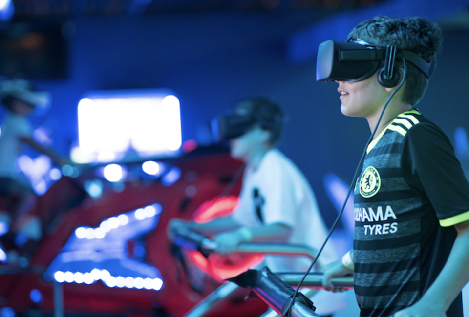 Go beyond the ordinary with virtual reality (VR) games at Dezerland Park Orlando.