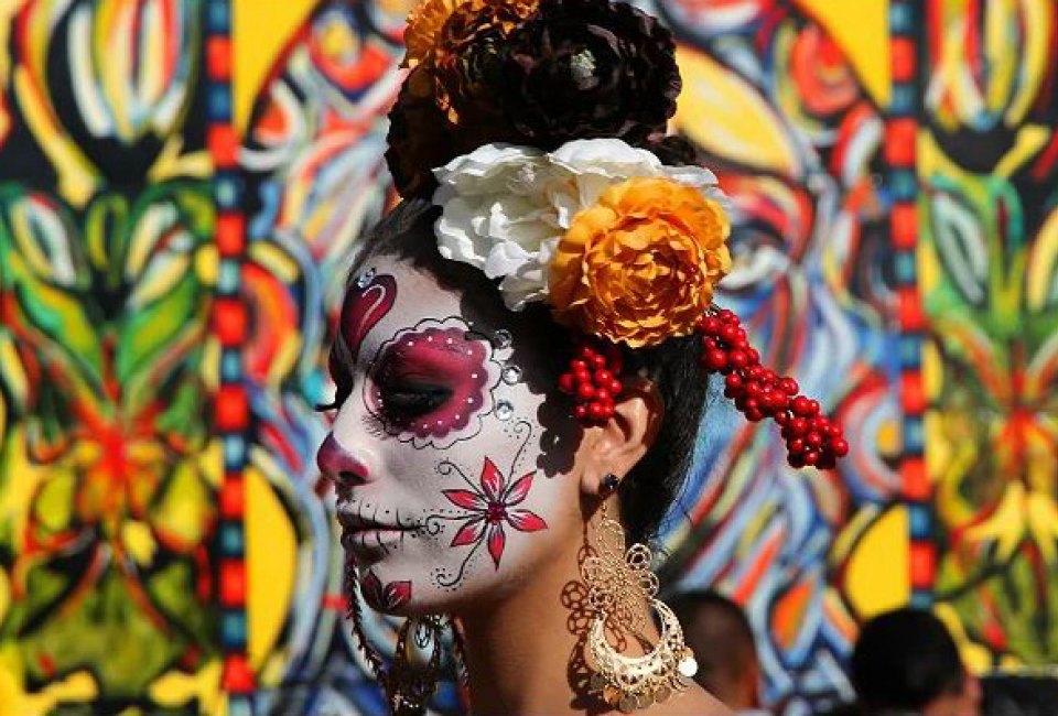 Dia de los Muertos returns to Hollywood Forever Cemetery. Photo courtesy of RebecaAR, Flickr