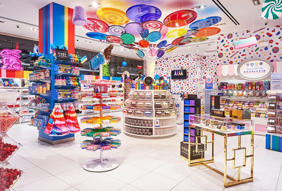 Dylan’s Candy Bar’s Upper East Side location looks like a real-life Candyland