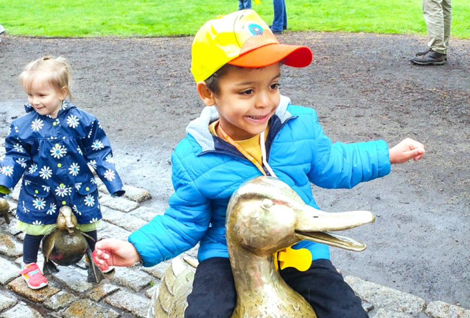Image of kids on duckling statues - Things To Do with Preschoolers in Boston
