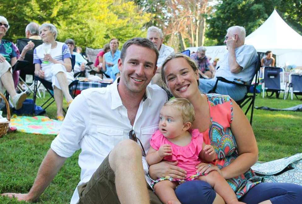 Bring the family (and a blanket!) out for CT's free concerts and music festivals this summer 2023. Old Lyme Concert photo courtesy of the Florence Griswold Museum 