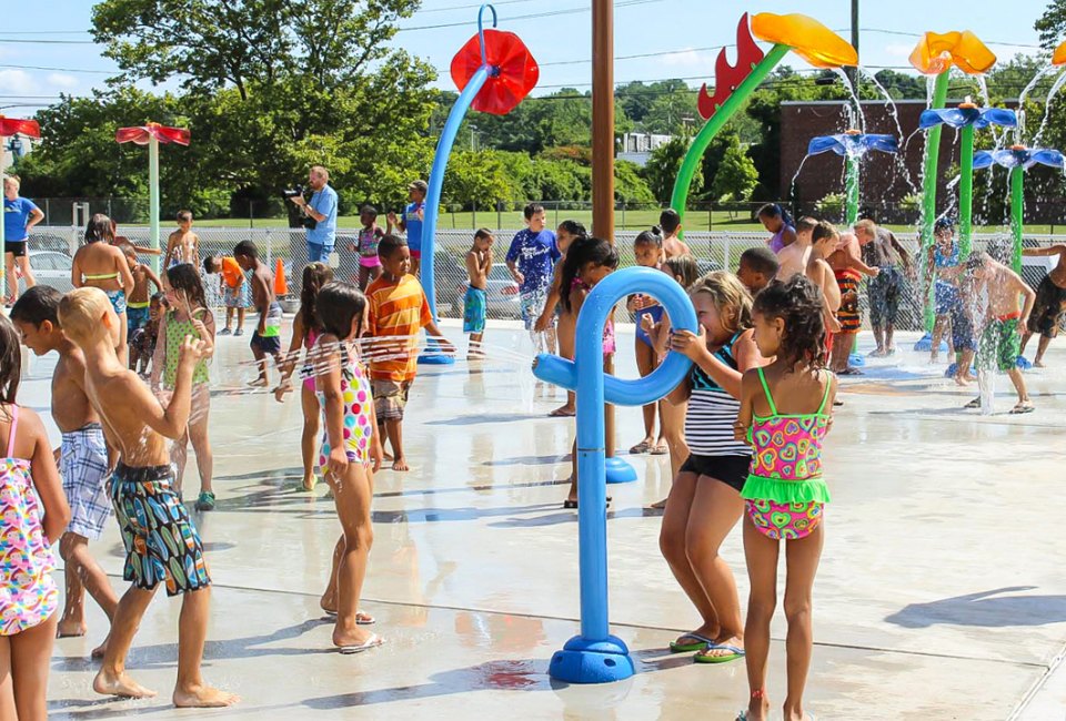 Beat the summer heat at the best splash pads, splash parks, and water playgrounds in Connecticut! Chesley Splashpad photo courtesy of TLB Architecture