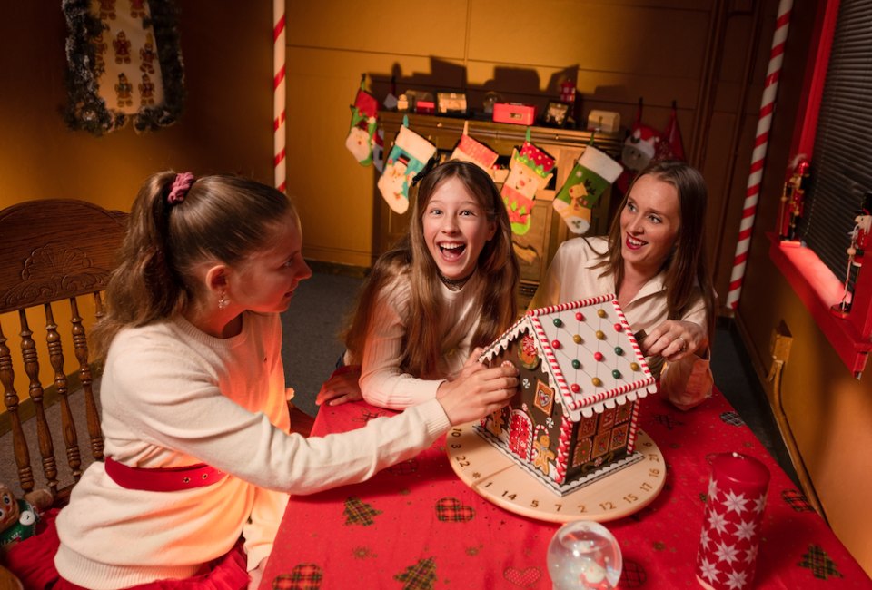 Gingerbread Cottage Escape Game