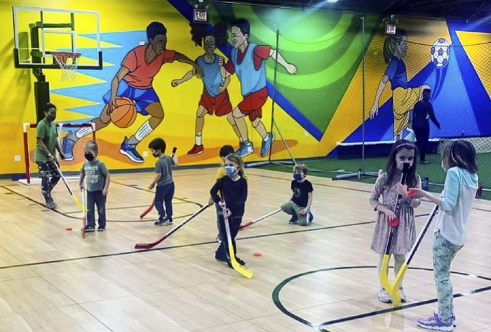 Floor Hockey at Fit City Kids Chicago, photo courtesy of Facebook