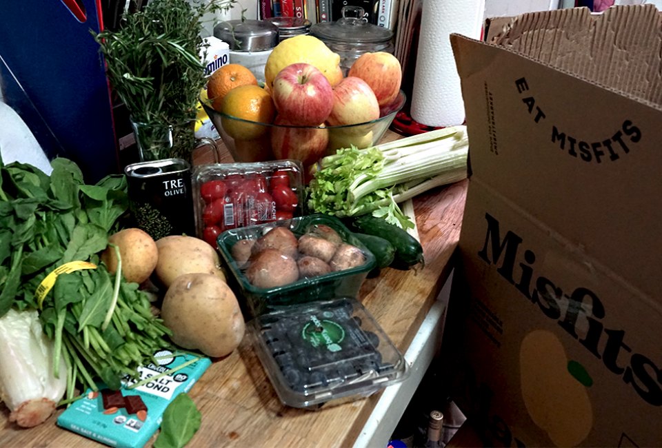 Misfits Market delivers ugly, but otherwise perfectly edible fruits and vegetables right to your door.