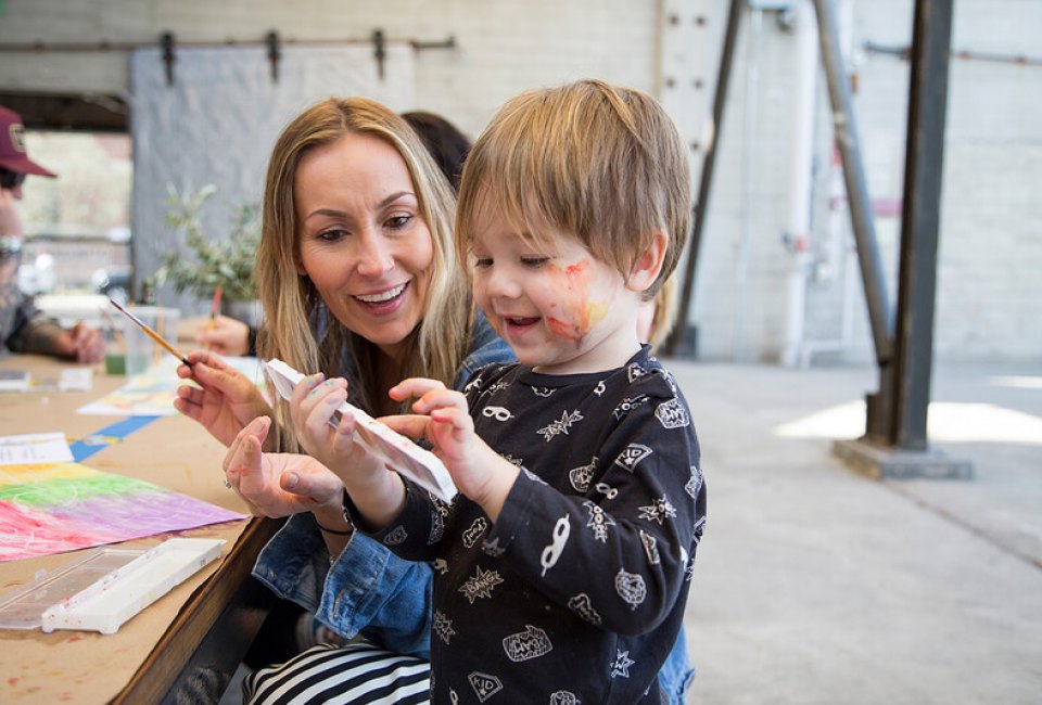 Hauser & Wirth Family Studio Workshop. Photo by Noe Montes