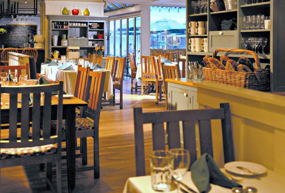 Photo of a restaurant open on Christmas in Boston.