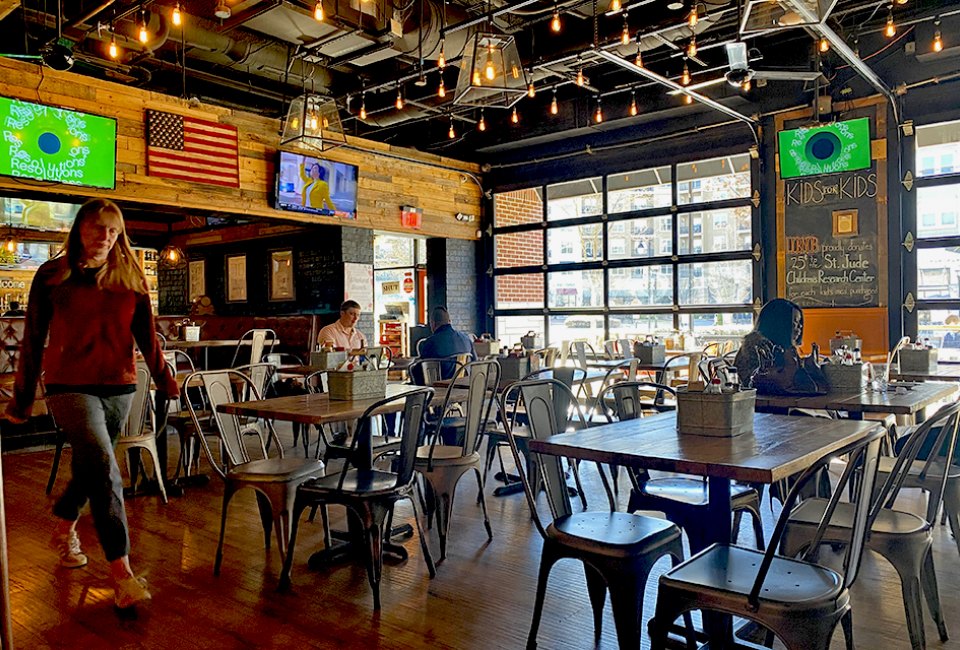Hobnob. Neighborhood Tavern. Atlanta Restaurants Where Kids Eat Free