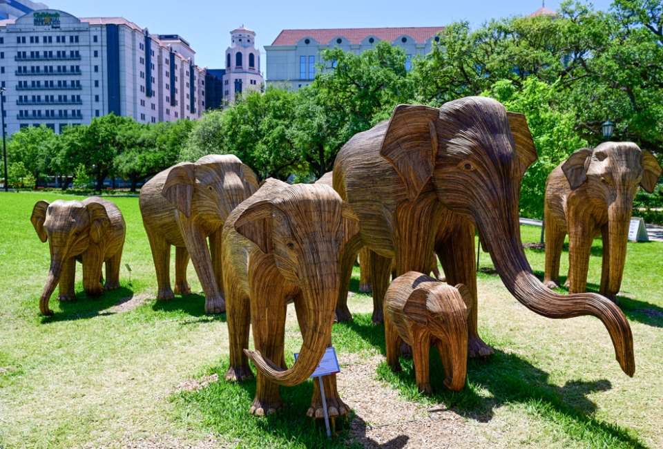 Hermann Park Beginner’s Guide: Exploring Houston’s Hermann Park with Kids Hermann Park art installation in The Commons. Photo by Steve Fung via Flickr 2.0