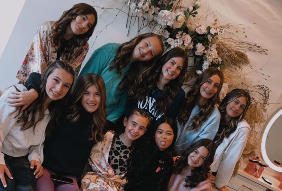 SS Beauty VIP Glam Suite