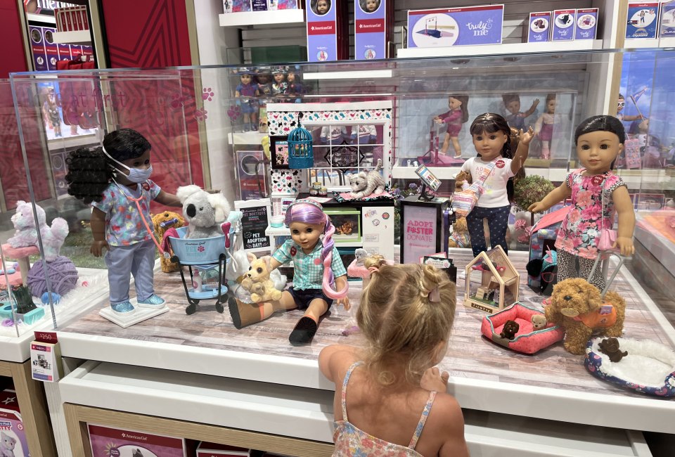 NEW American Girl Store Opens in Los Angeles Step into an
