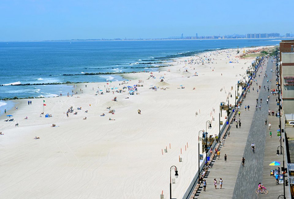 Long Beach offers sun, sand, and surf fun for the whole family. Photo courtesy City of Long Beach