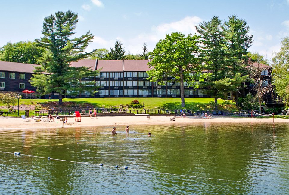 Lake Harmony, a gorgeous lake in the Poconos, is accessible from Split Rock Resort and other private rentals.