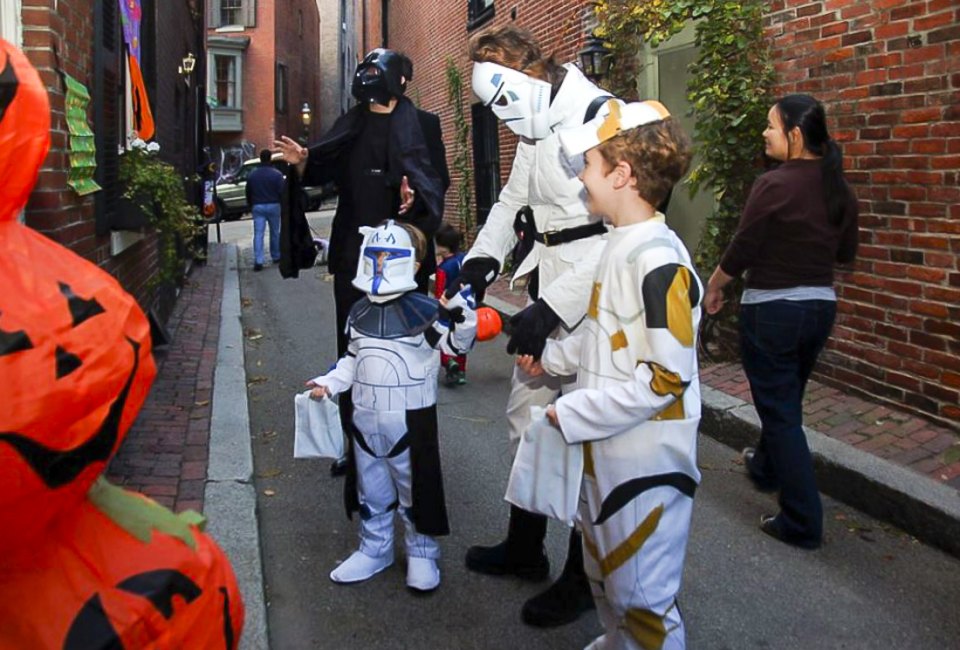 Image of costumed kids-Best Places to Trick-or-Treat in Boston.