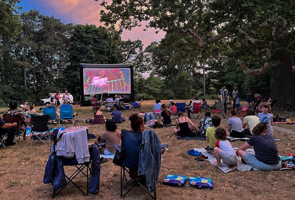 Drive-in Movie Theaters In and Around Boston