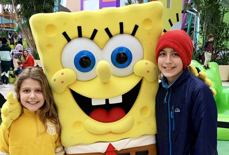My kids were thrilled to meet SpongeBob Square Pants during our visit Nickelodeon Universe.