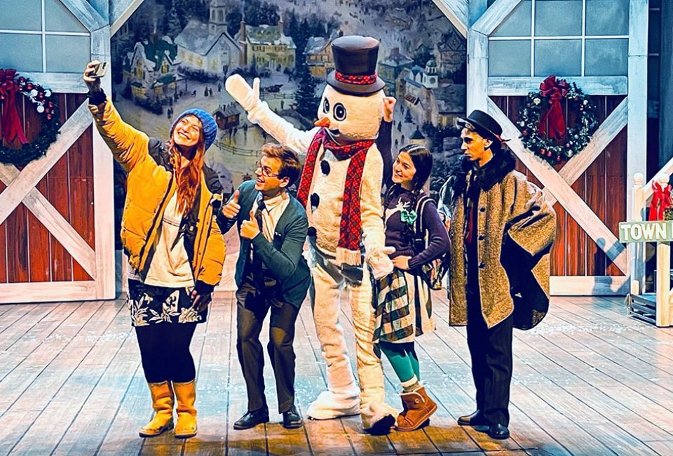 He’s back!!! Happy opening on Nov.. 26th, 2022 to the cast and crew of Frosty!  Photo courtesy of the Engman Theater