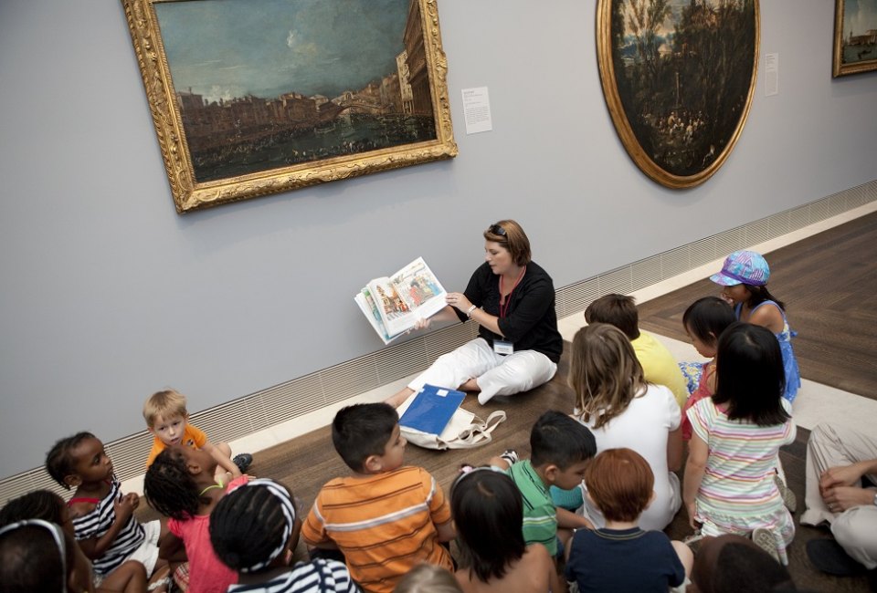 Toddlers enjoy art adventures during Little Artists at the Museum of Fine Arts, Houston. Photo courtesy Jenny Antill for the Museum of Fine Arts, Houston.