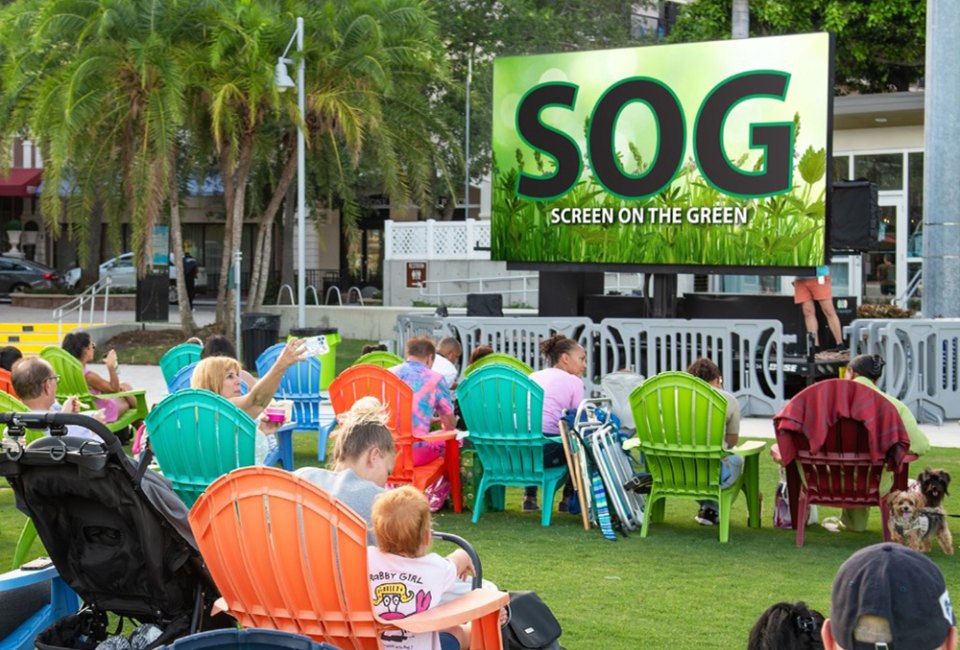 Cheap and Free Outdoor Movies in Miami this Summer for Kids, Indoor Movies, Too The West Palm Beach waterfront transforms into a theater under the stars for families this summer. Photo courtesy of the City of West Palm Beach Events