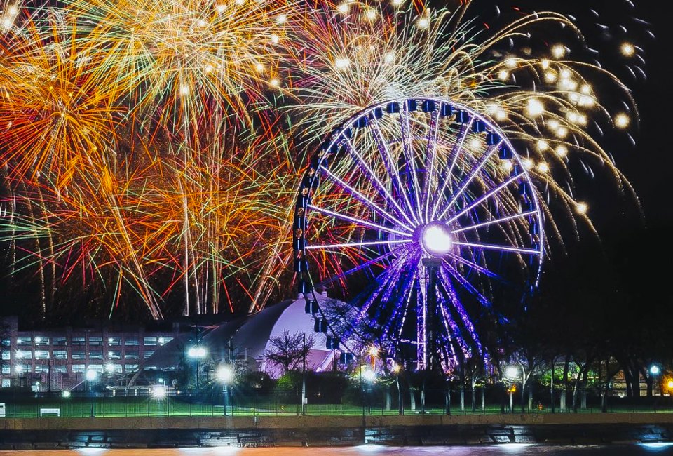 Don't miss the Fourth of July fireworks display in Chicago at Navy Pier. Photo courtesy of Navy Pier