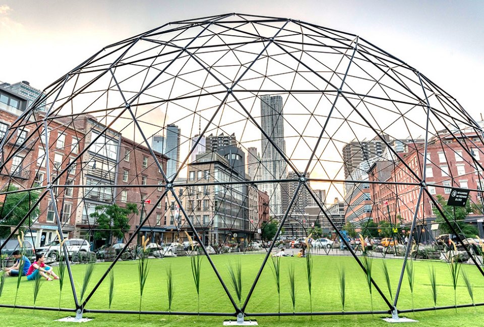 A new art installation at the Seaport, dusk.space, provides a little bit of nature in the city. Photo by myrealestateshots via NYC Parks