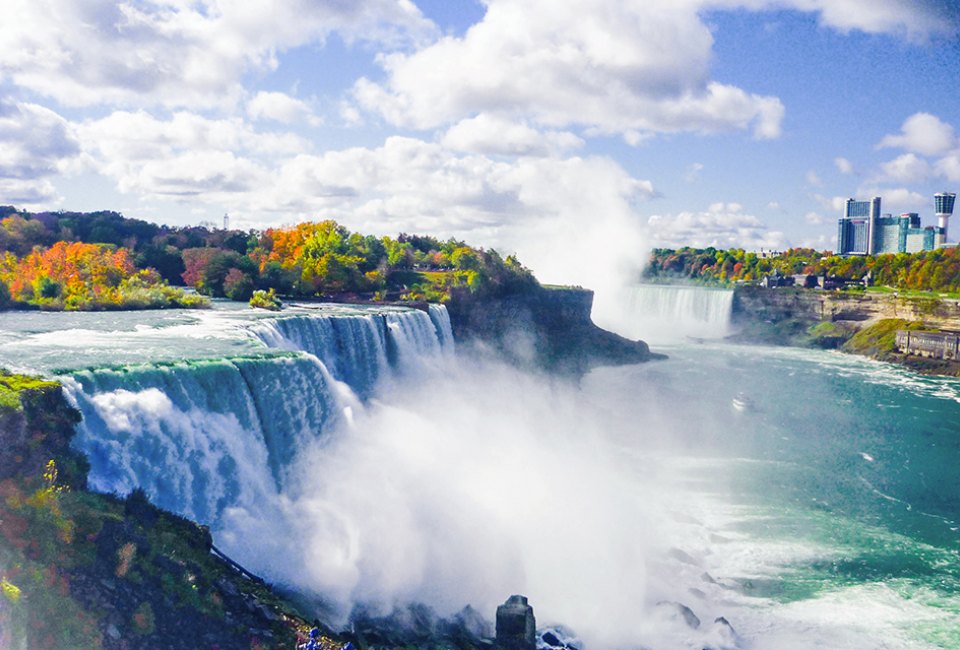 The magnificent Niagara Falls inspire all ages. Photo by Rosalba Tarazona