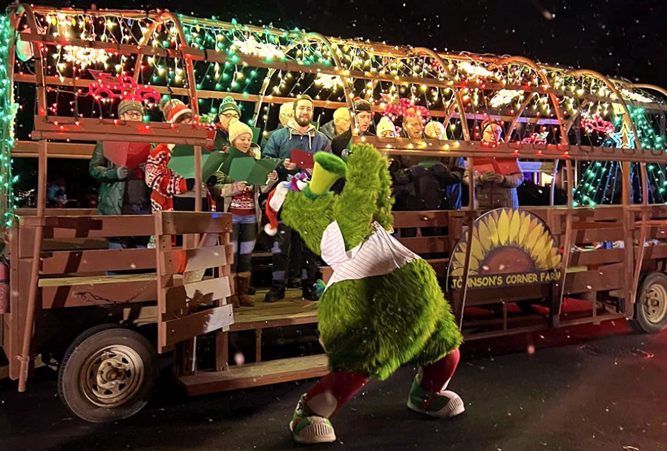 Christmas Weekend 2022 in New Jersey: 15 Festive Things To Do with Kids Johnson’s Corner Farm has it all for the holidays—take a hayride to view thousands of lights, watch a light show on the lake, visit Santa and more. Photo courtesy of the farm
