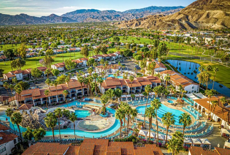 Could this scream vacation any louder? Photo courtesy of the Omni Rancho Las Palmas Resort