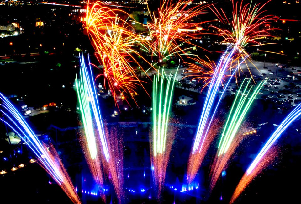 Enjoy four nights of fireworks at SeaWorld this Fourth of July weekend. Photo courtesy SeaWorld Orlando