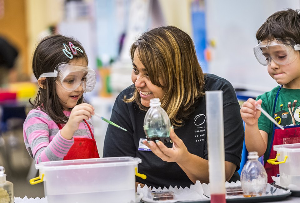 Orlando Science Center's preschool camp entertains and educates. Photo by Roberto Gonzalez, courtesy of OSC