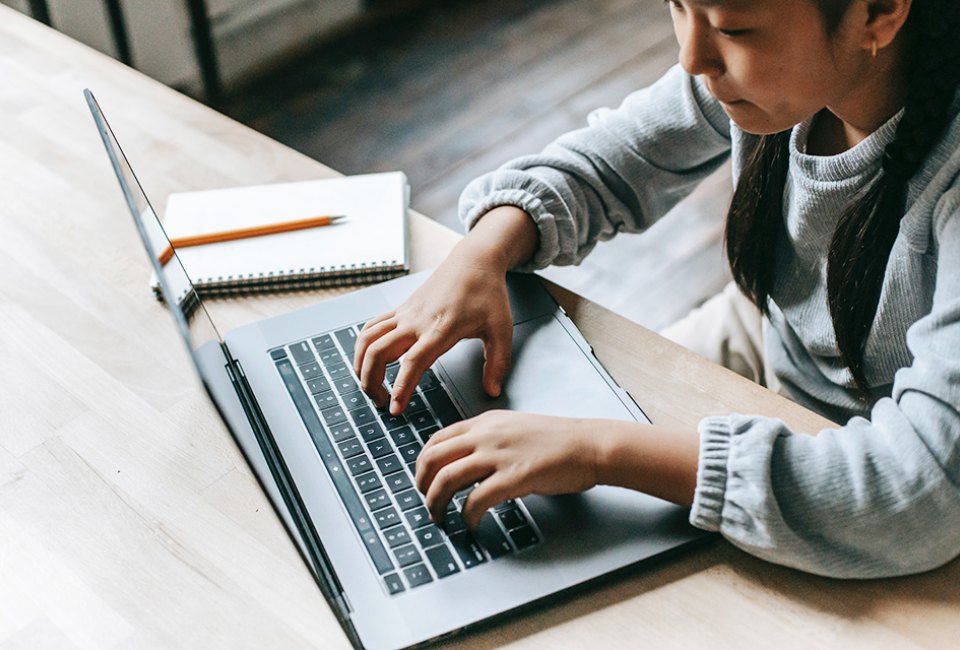 KidzType offers fun, interactive online typing games, plus helpful exercises and typing tests. Photo by Katerina Holmes from Pexels.