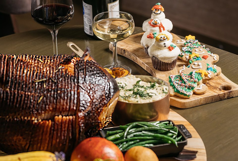 Tis the season to enjoy a traditional Christmas Dinner at Bank and Bourbon.