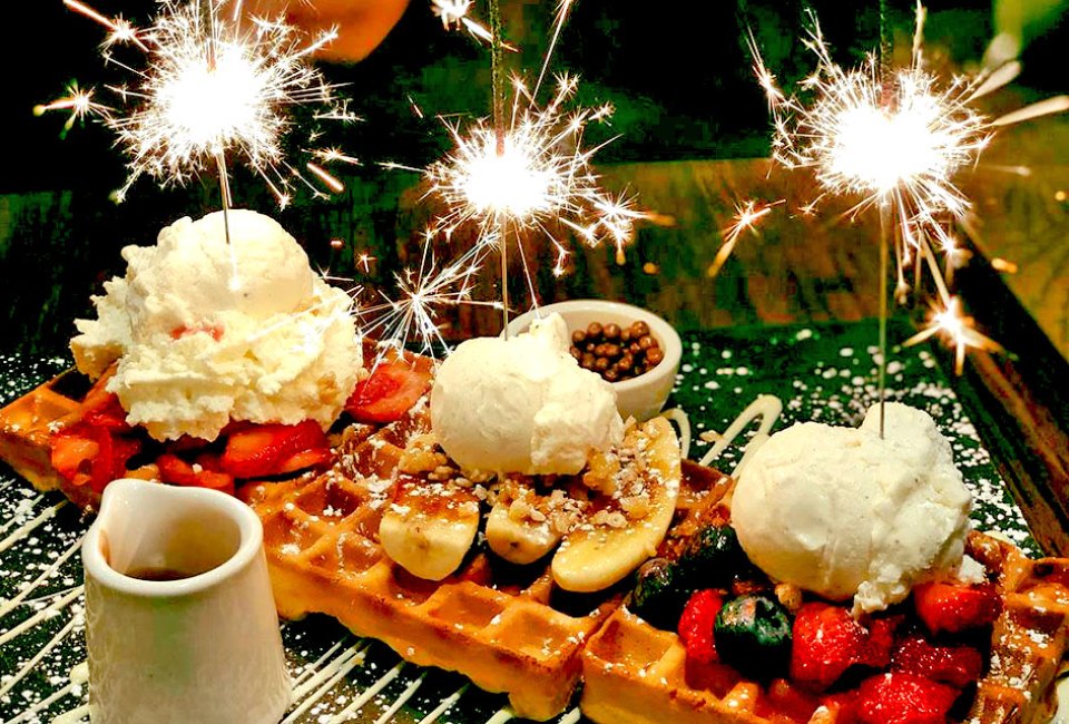 Bring a burst of birthday excitement with the sparkling Max Brenner Birthday Waffles! 