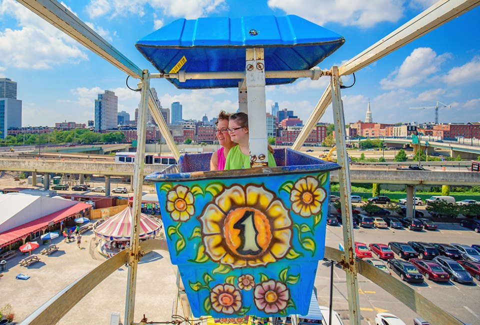 Independence Blue Cross RiverRink Summerfest is one of the Philadelphia Waterfront's favorite summertime traditions.  Photo by J. Fusco for VISIT PHILADELPHIA®