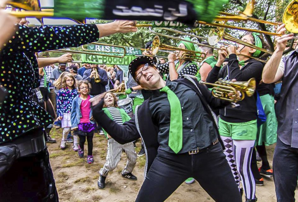 The Rude Mechanical Orchestra performs at HONK! Photo by Leonardo March