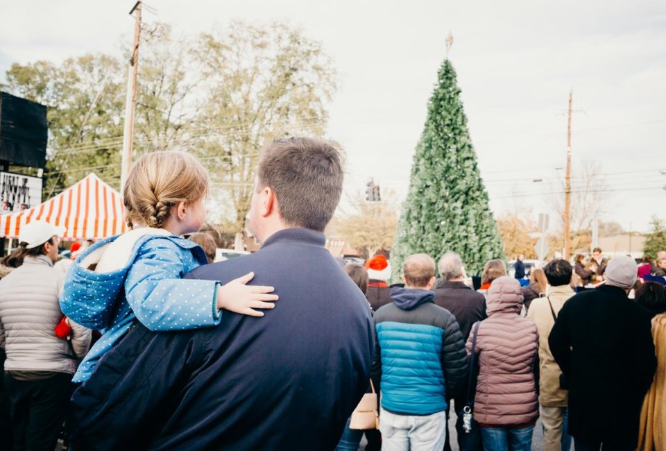 Light Up Dunwoody Mommy Poppins Things To Do in Atlanta with Kids