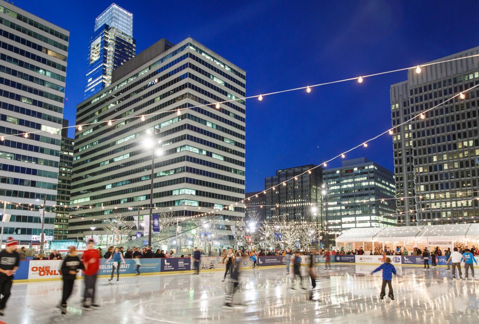 Rothman Orthopaedics Ice Rink. Photo courtesy of Center City District Parks