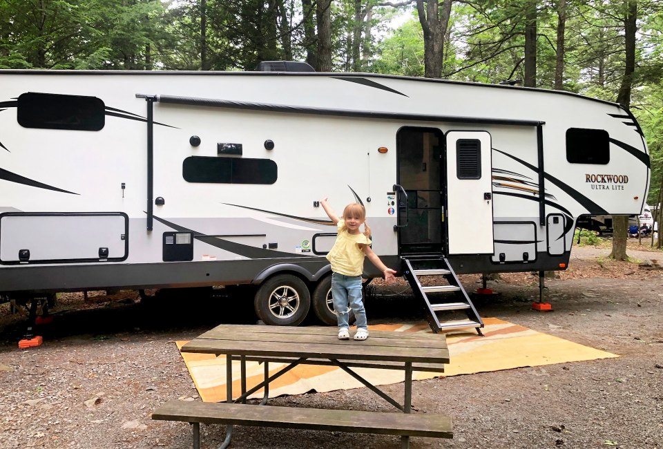 RVshare—the first and largest peer-to-peer RV rental website—is like Airbnb for RVs, campers, and travel trailers.