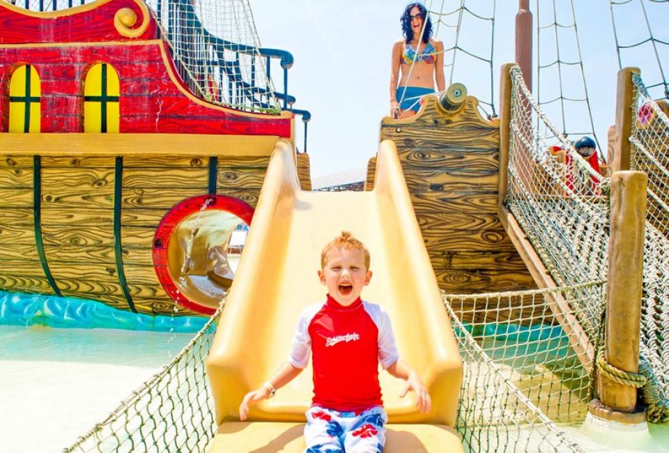 Awesome Houston Area Swimming Pools for Birthday Parties