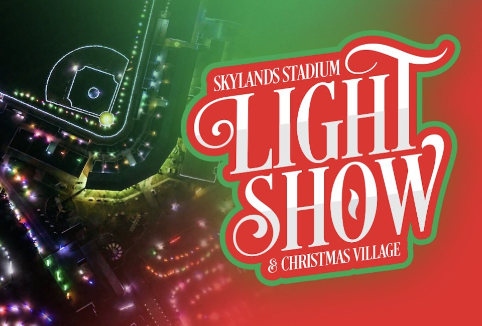 2022 Skylands Stadium Light Show & Christmas Village | Mommy Poppins ...