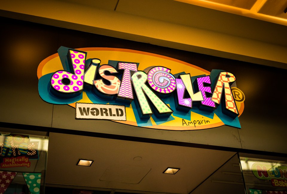 Distroller Store in Houston Galleria