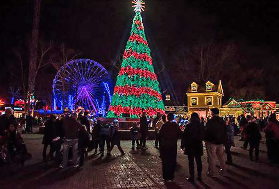 Six Flags Great Adventure lights up this weekend for Holiday in the Park. Photo courtesy of Six Flags! 