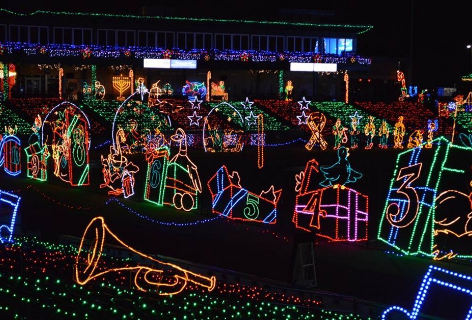 Enjoy one last round of festive fun at Sugar Land Holiday Lights this weekend. Photo courtesy of Sugar Land Holiday Lights.
