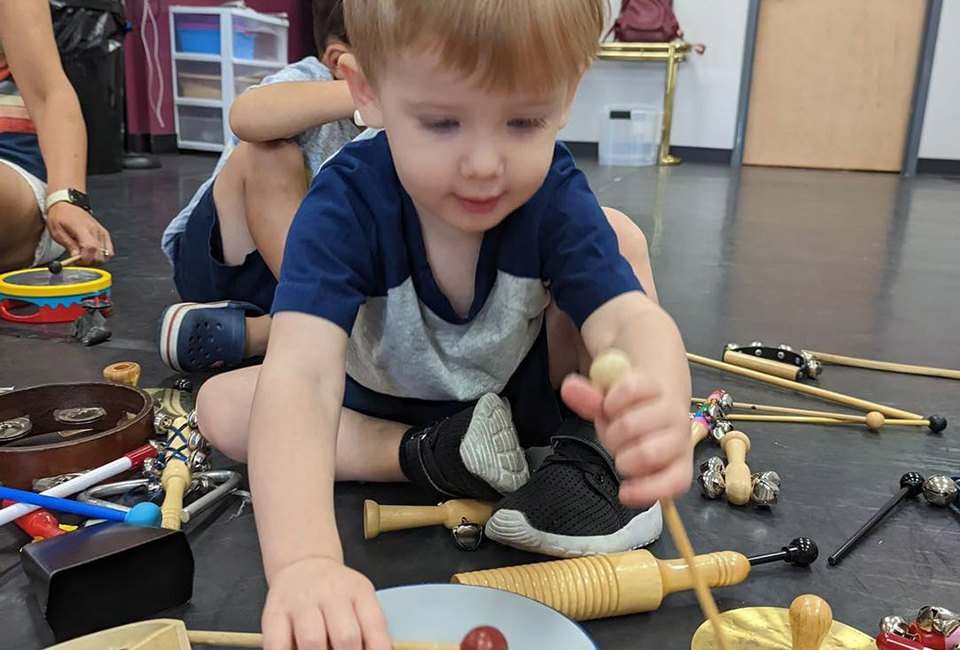 Songbirds Music, Art & Dance offers amazing classes in all genres for toddlers. Photo courtesy of Songbirds Facebook
