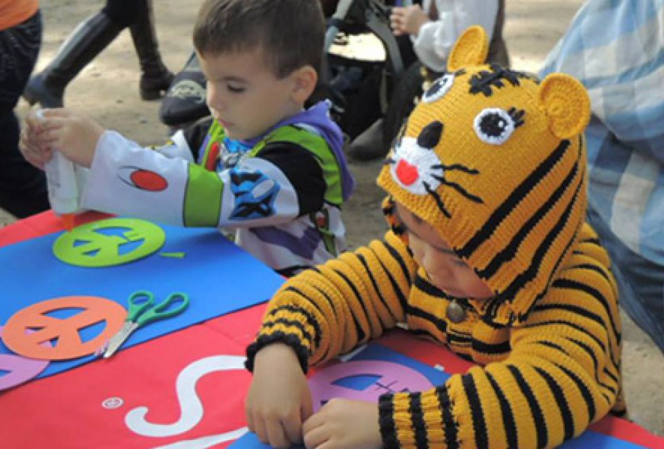 Don a costume and get crafty at Boo at the Zoo! Photo courtesy of Zoo New England