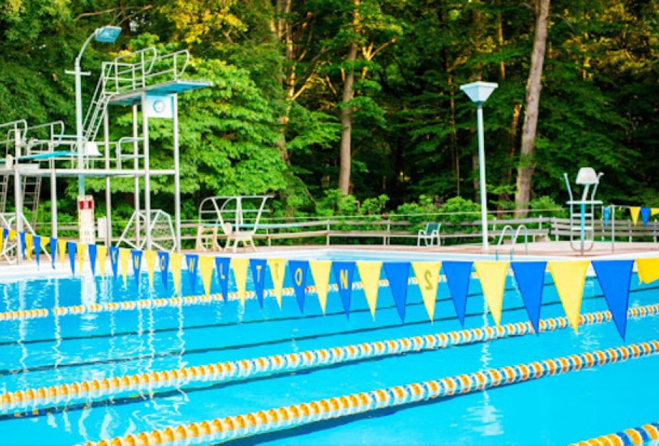 Swim Clubs Open at Linvilla Orchards