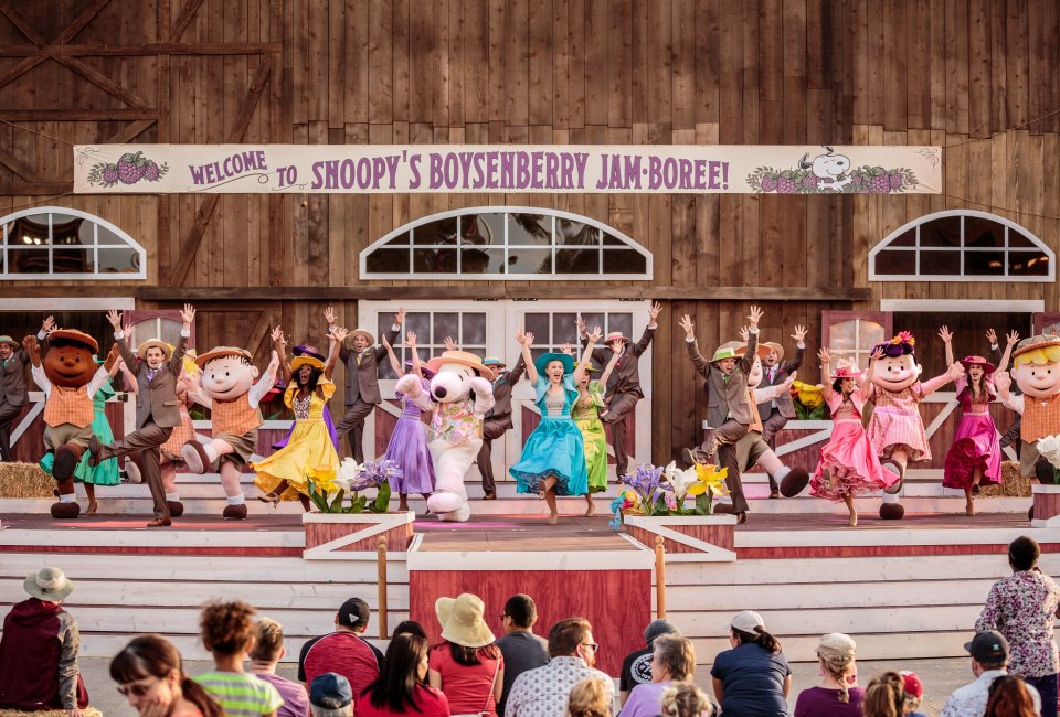 Knott’s Boysenberry Festival