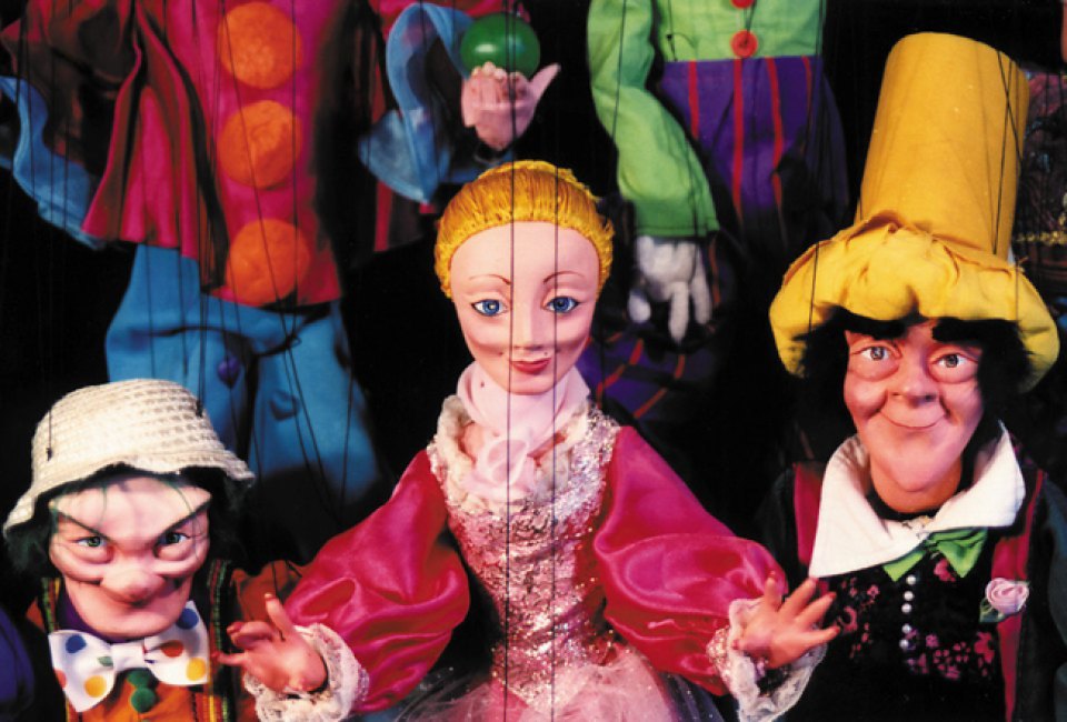 Brookline hosts the Fairy Circus this Memorial Day Weekend. Fairy Circus photo courtesy of the Tanglewood Marionettes
