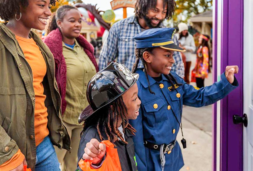 Open the door to Everfall and enter The Land of Treats. Photo courtesy of Great America