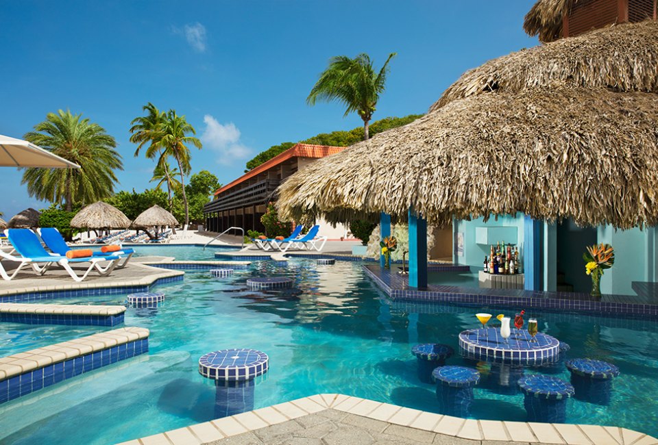 Sunscape Curaçao offers a world of family-friendly activities and endless fun in the sun.